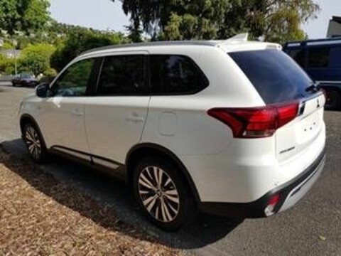 Mitsubishi outlander  outlander  Import to Kenya